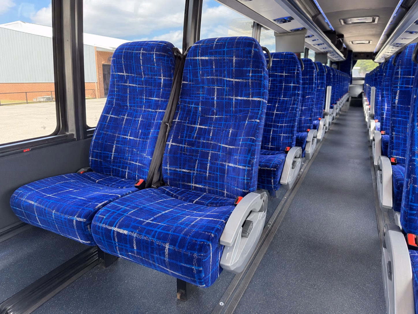 how the type of bus changes the price in rialto california